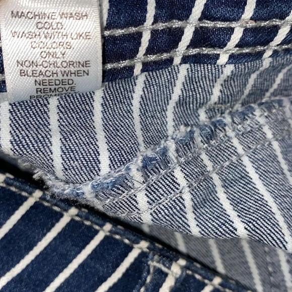 Cato blue & white striped denim skirt size 8 - Picture 6 of 7